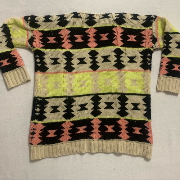 Colorful Cardigan! - Picture 5 of 5